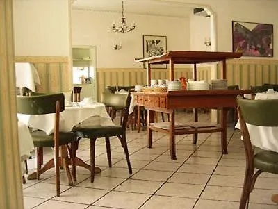 Repubblica 3* Roma