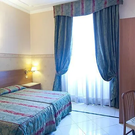 Repubblica Hotel 3*